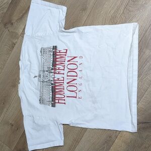 HOMME FEMME  royal crest TEE size Large